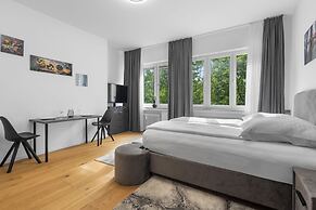 Domloge Lofts & Apartments