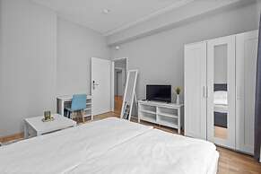 Domloge Lofts & Apartments