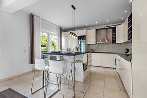 Domloge Lofts & Apartments