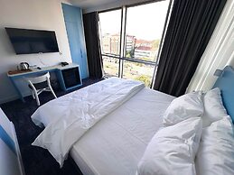 No25 Hotels