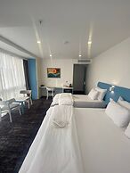 No25 Hotels