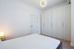 Uphome Suites