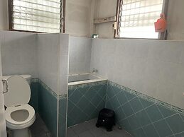 Home rama4 near bts thong lor