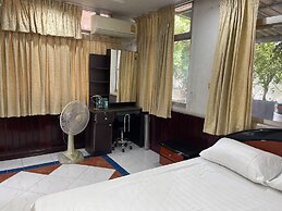 Home rama4 near bts thong lor