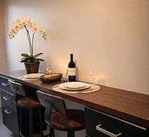 1593 Charonne