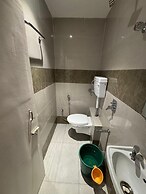 Hotel Rishi Palace