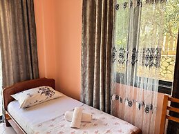 Apartments Meleqi