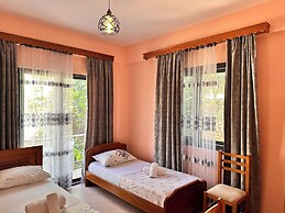 Apartments Meleqi