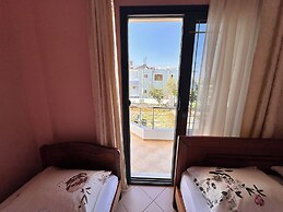 Apartments Meleqi