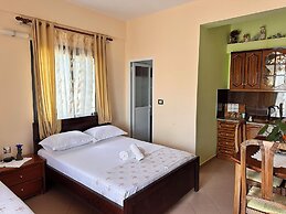 Apartments Meleqi