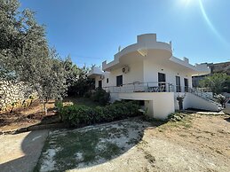 Apartments Meleqi