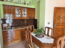 Apartments Meleqi