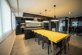 Bucarest Apartments by Andes STR