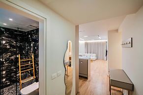 Adam & Eve Apartment