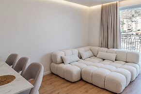 Adam & Eve Apartment