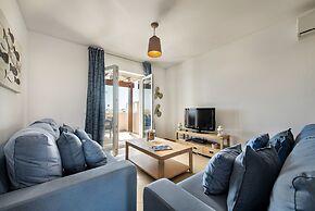CG 73C - Penthouse - Cabanas Gardens