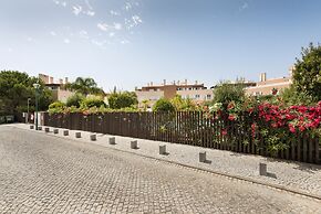 CG 73C - Penthouse - Cabanas Gardens
