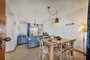 CG 73C - Penthouse - Cabanas Gardens