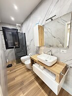 APARTMENT FREE SHUTTLE