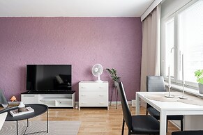 Comfy Studio Apt with Prime Location