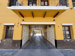 Hotel Patios De Salta