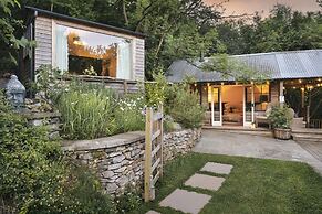 The Hut Rawsons in Levens