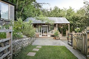 The Hut Rawsons in Levens