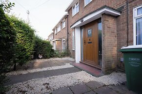 3-bed House - Sleeps 7, Parking & Views