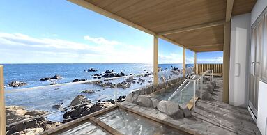 Livemax Resort Inamiseafront