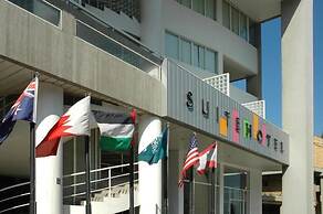 SUITE HOTEL CHROME