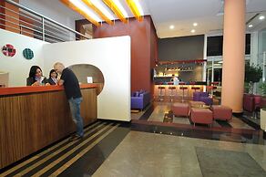 SUITE HOTEL CHROME