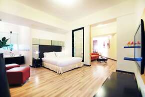 SUITE HOTEL CHROME