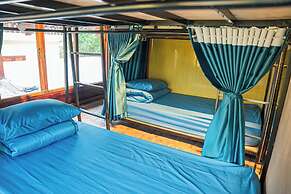 Golden Mountain Hostel