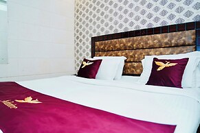 Hotel Arthcontinental By Admire Stays