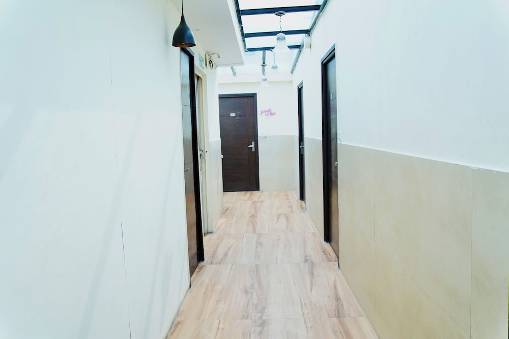 Hotel Arthcontinental By Admire Stays