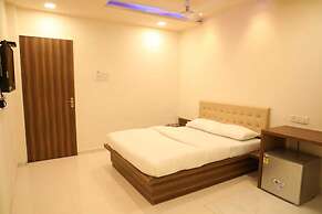 Galaxy Inn By Glitz Hotels