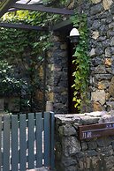 Homecoming Good Yard Guesthouse
