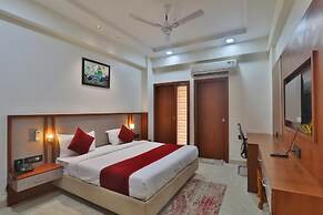 Hotel RS Grand