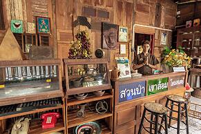 Suan Pa Khao Lom Homestay