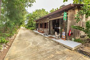 Suan Pa Khao Lom Homestay