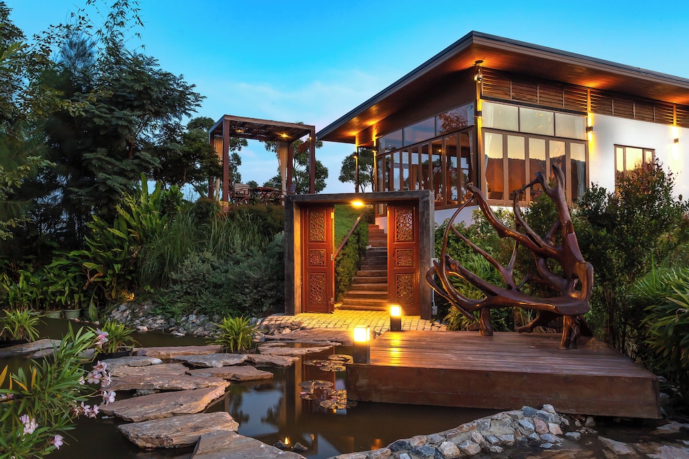 Suan Pa Khao Lom Homestay