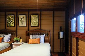 Suan Pa Khao Lom Homestay