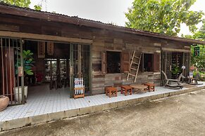 Suan Pa Khao Lom Homestay