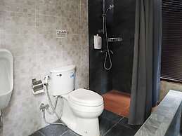 Suan Pa Khao Lom Homestay