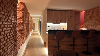 Literal Hostel