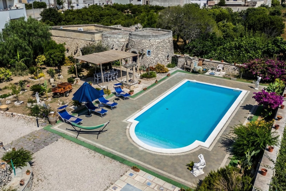 Tenuta Apollonio Pool & Relax