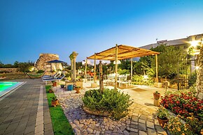 Tenuta Apollonio Pool & Relax