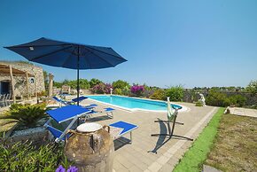 Tenuta Apollonio Pool & Relax