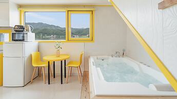 Gapyeong The Hue Spa Pension