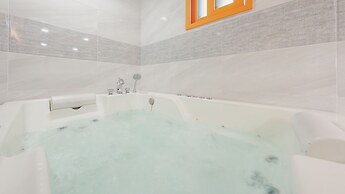 Gapyeong The Hue Spa Pension